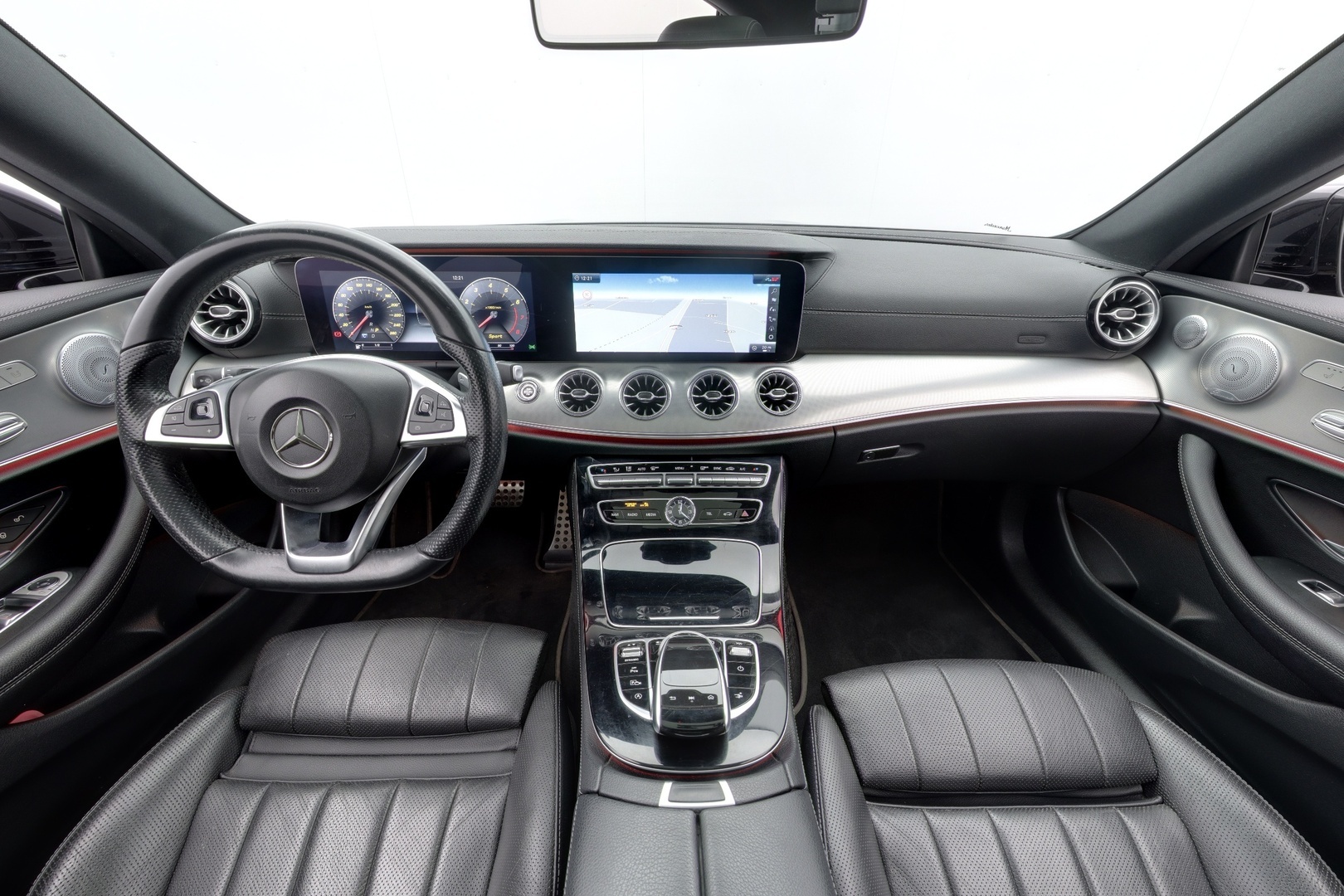 MERCEDES-BENZ E 2018