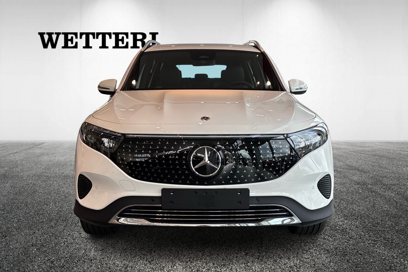 MERCEDES-BENZ EQB 2025