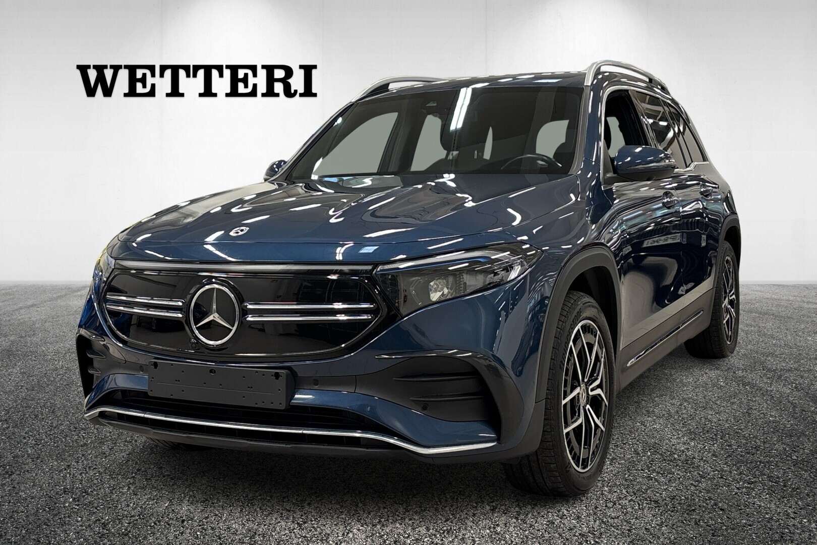 MERCEDES-BENZ EQB 2023