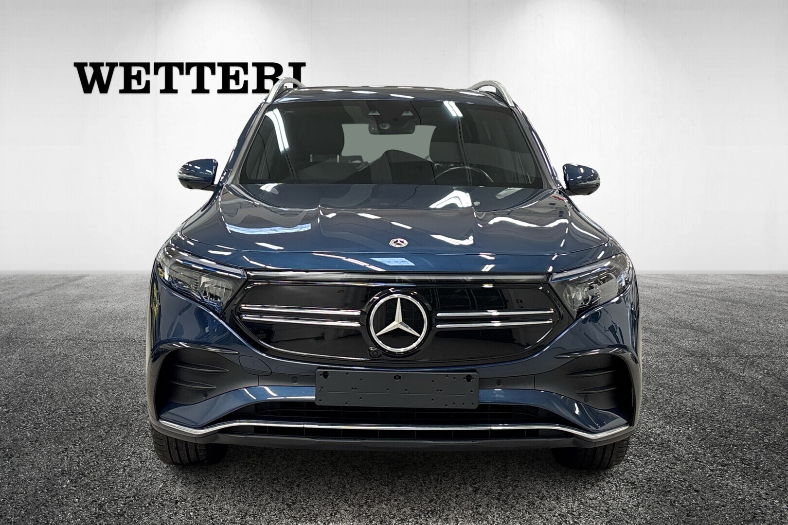 MERCEDES-BENZ EQB 2023