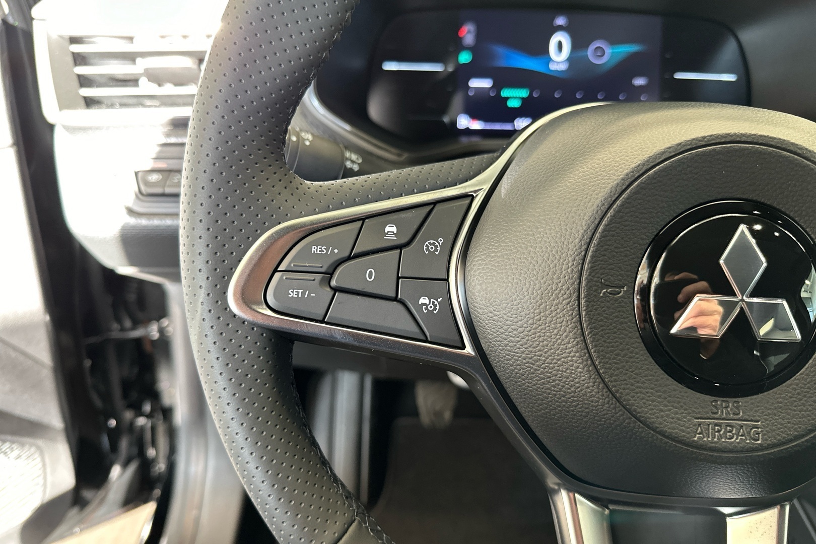 MITSUBISHI Colt 2025