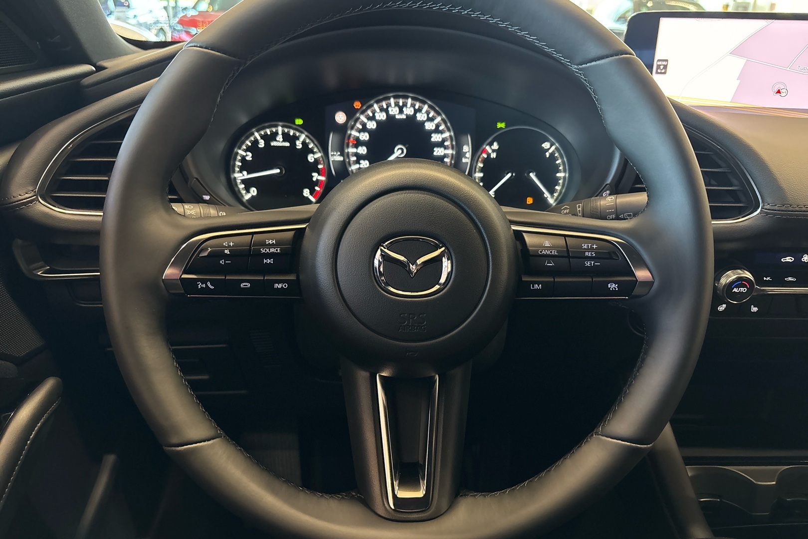 MAZDA 3 2025