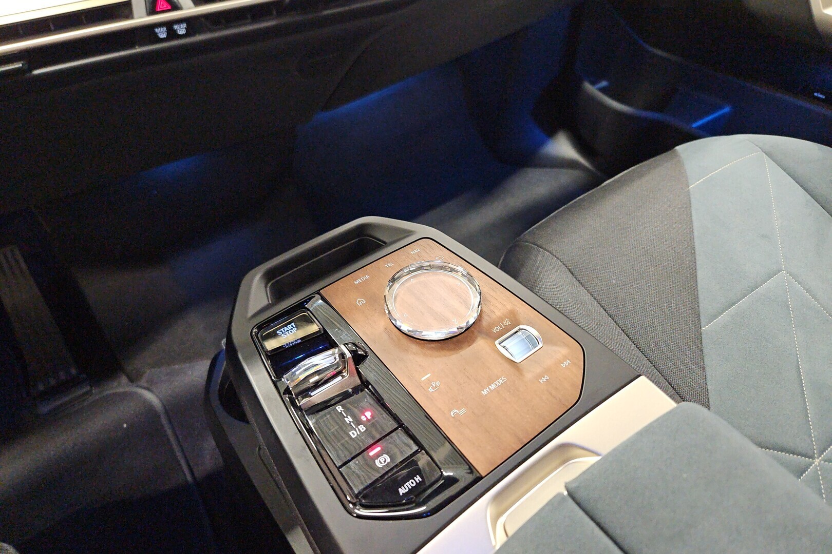 BMW iX 2022