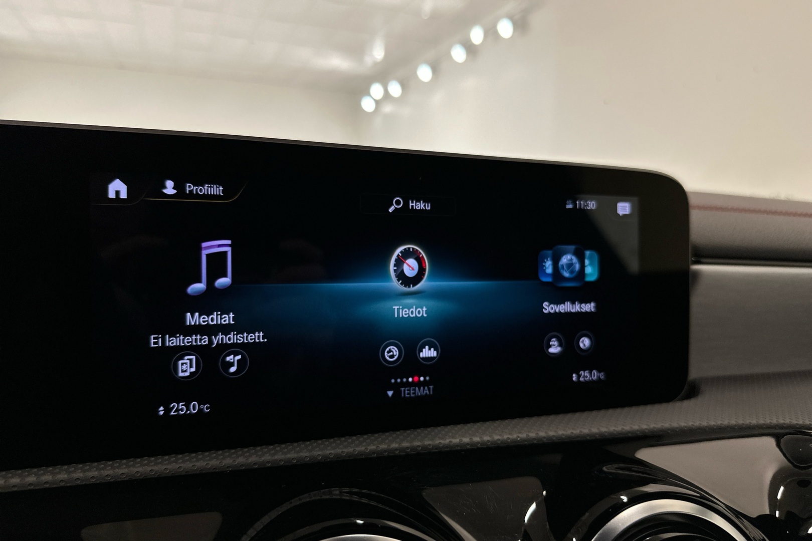 MERCEDES-BENZ CLA 2020