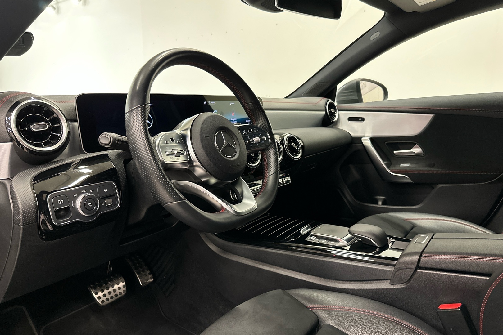 MERCEDES-BENZ CLA 2020