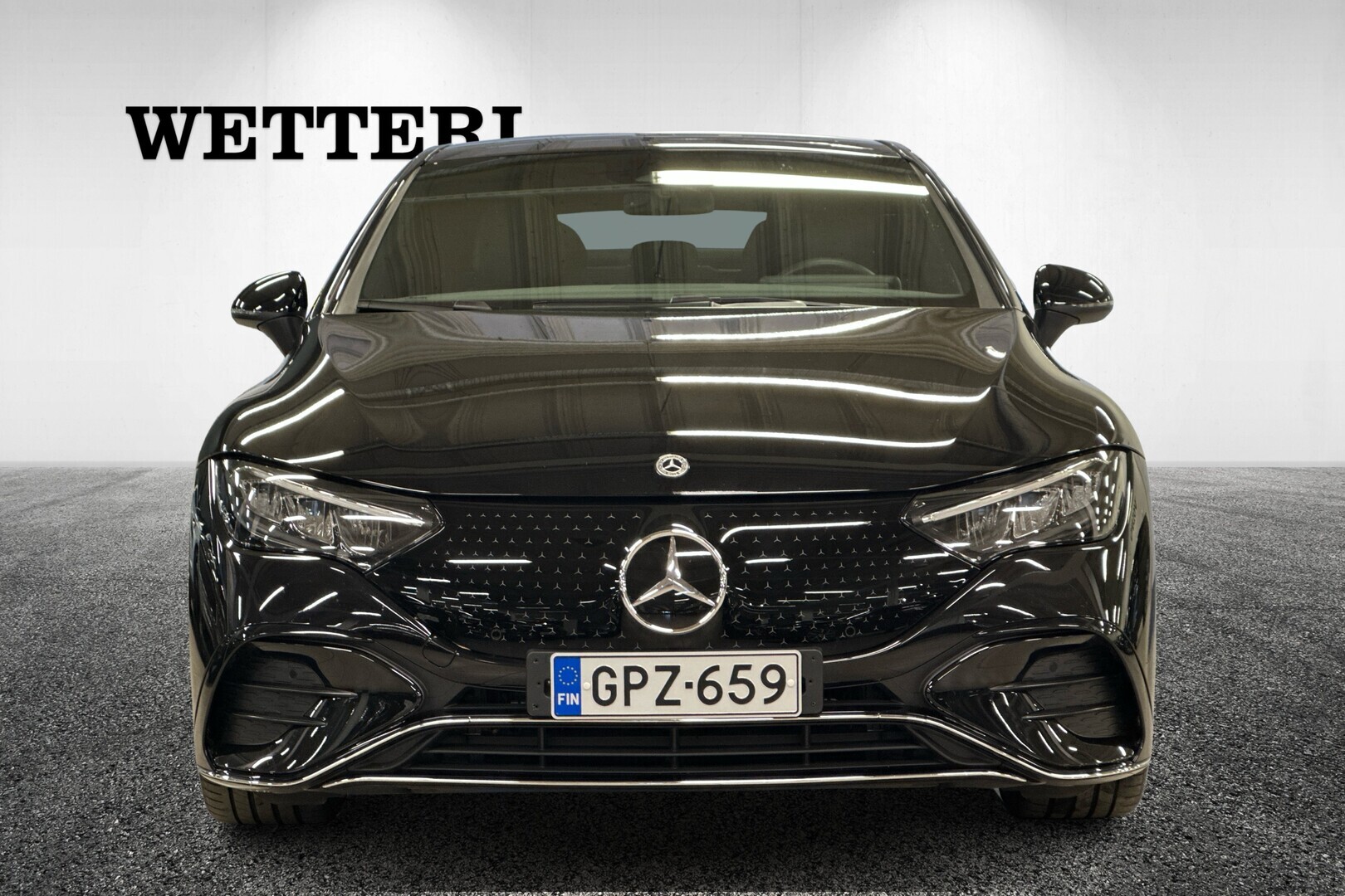 MERCEDES-BENZ EQE 2024