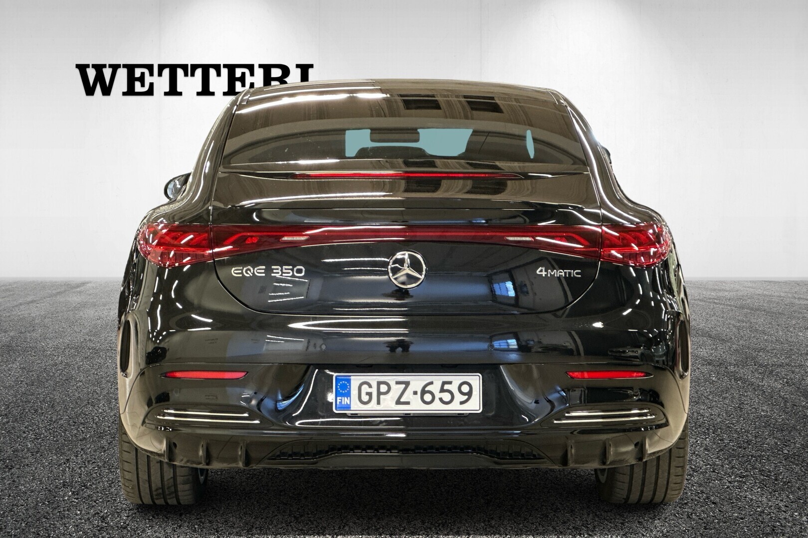 MERCEDES-BENZ EQE 2024