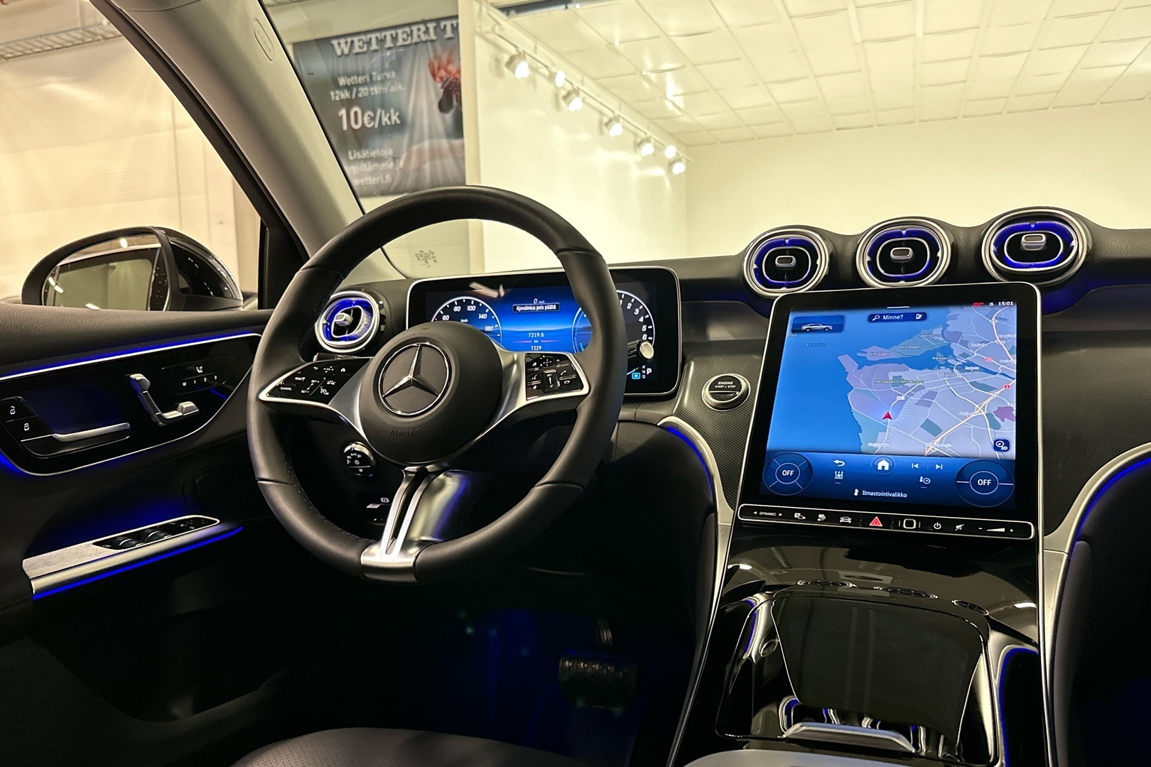 MERCEDES-BENZ GLC 2025