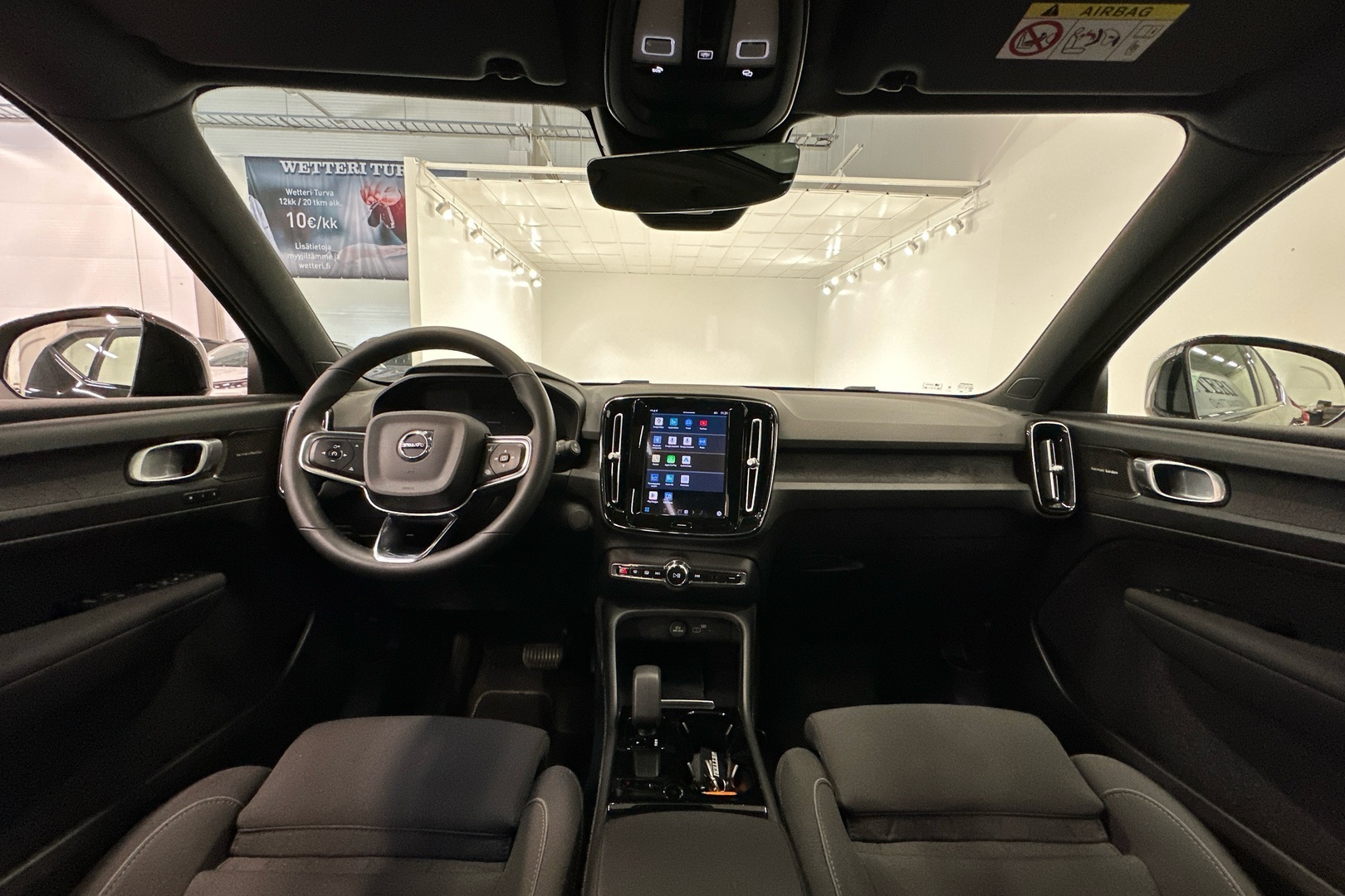 VOLVO XC40 2022