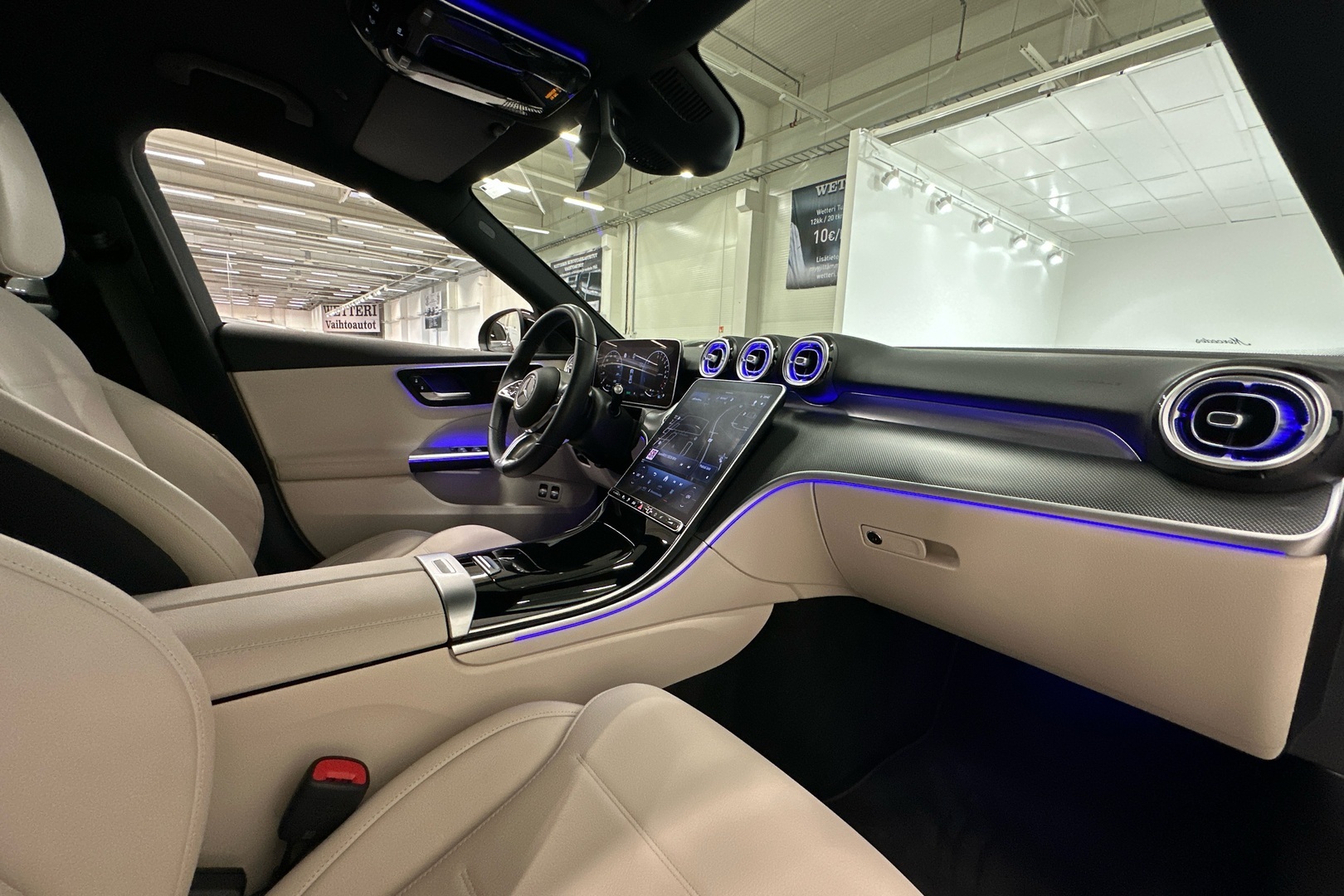 MERCEDES-BENZ C 2023