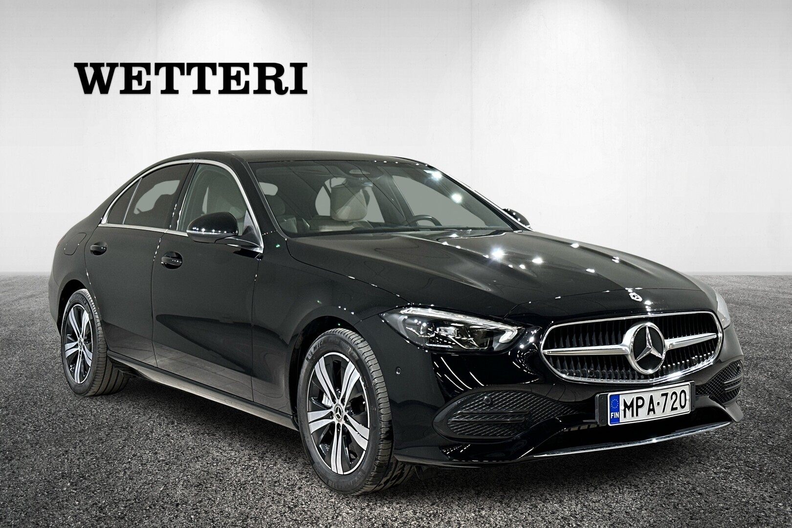 MERCEDES-BENZ C 2023