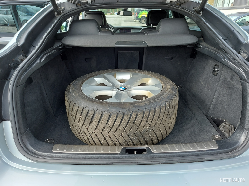 BMW X6M 2011