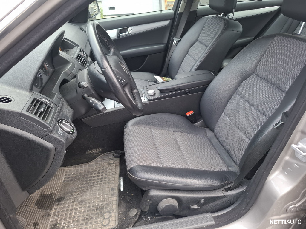 Mercedes-Benz C 2009