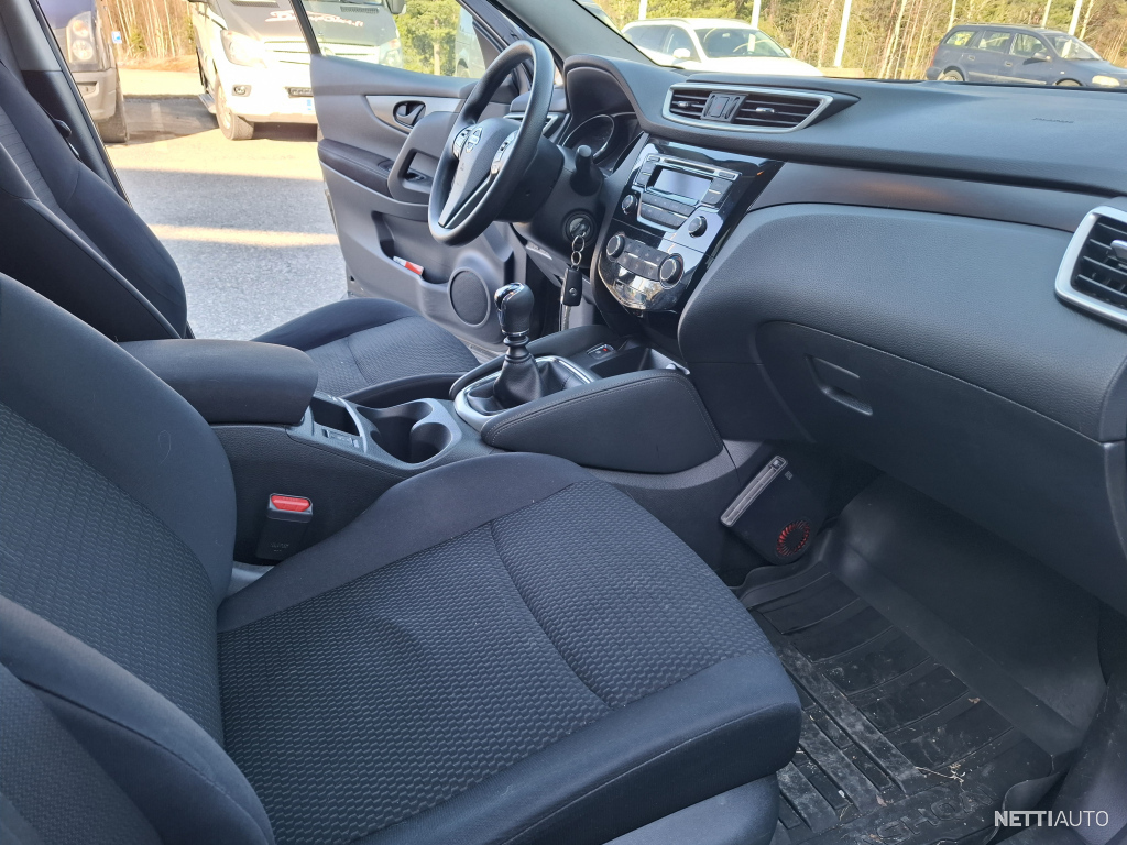 Nissan Qashqai 2015
