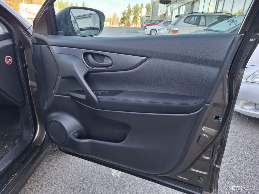 Nissan Qashqai 2015