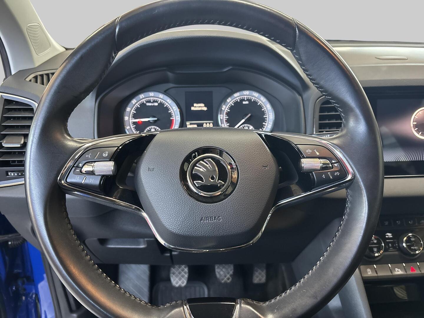 SKODA Karoq 2021