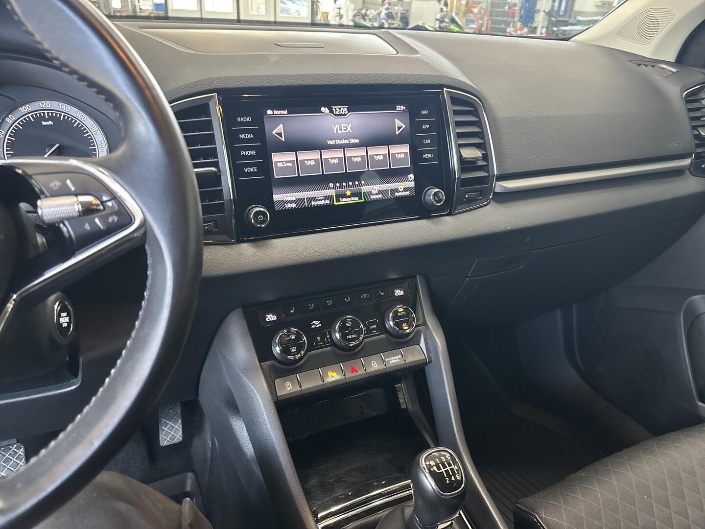 SKODA Karoq 2021