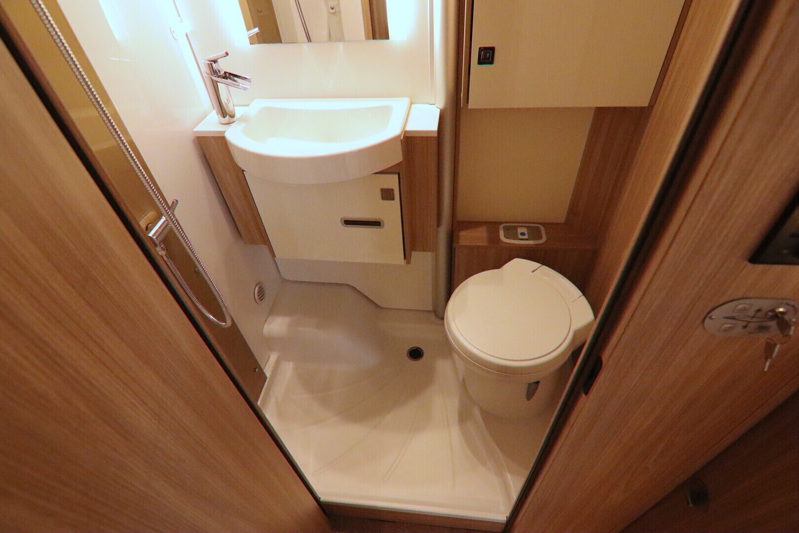 BÜRSTNER LYSEO 690 TIME LIMITED 2020