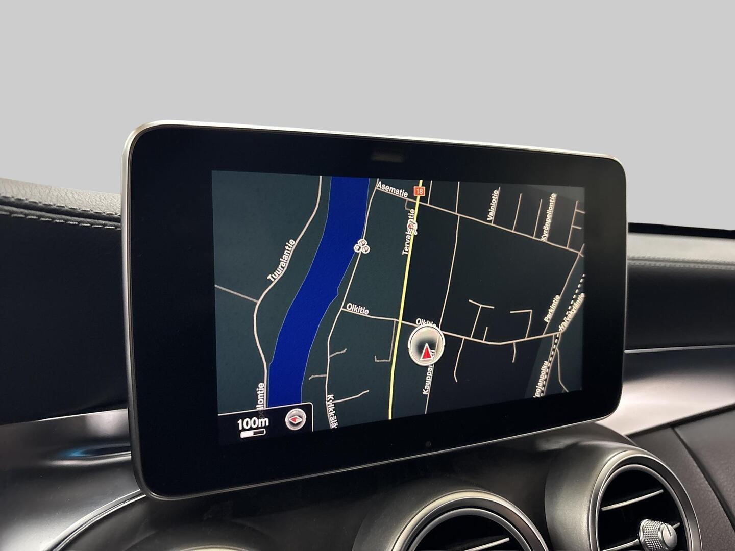 MERCEDES-BENZ C 2015