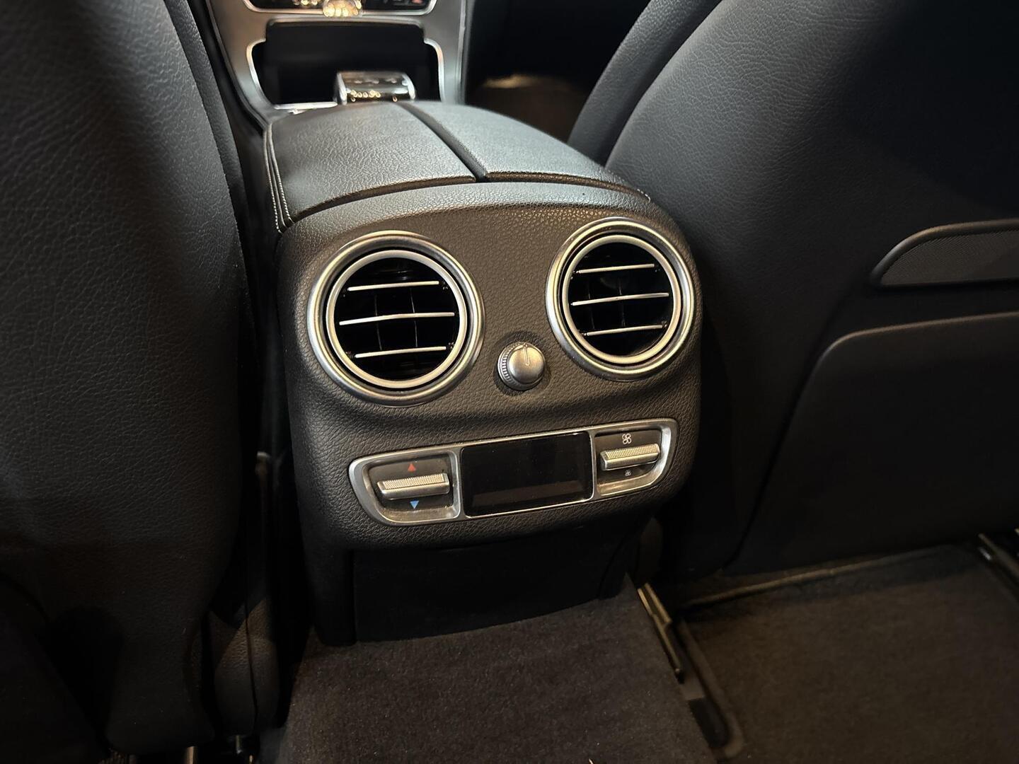 MERCEDES-BENZ C 2015