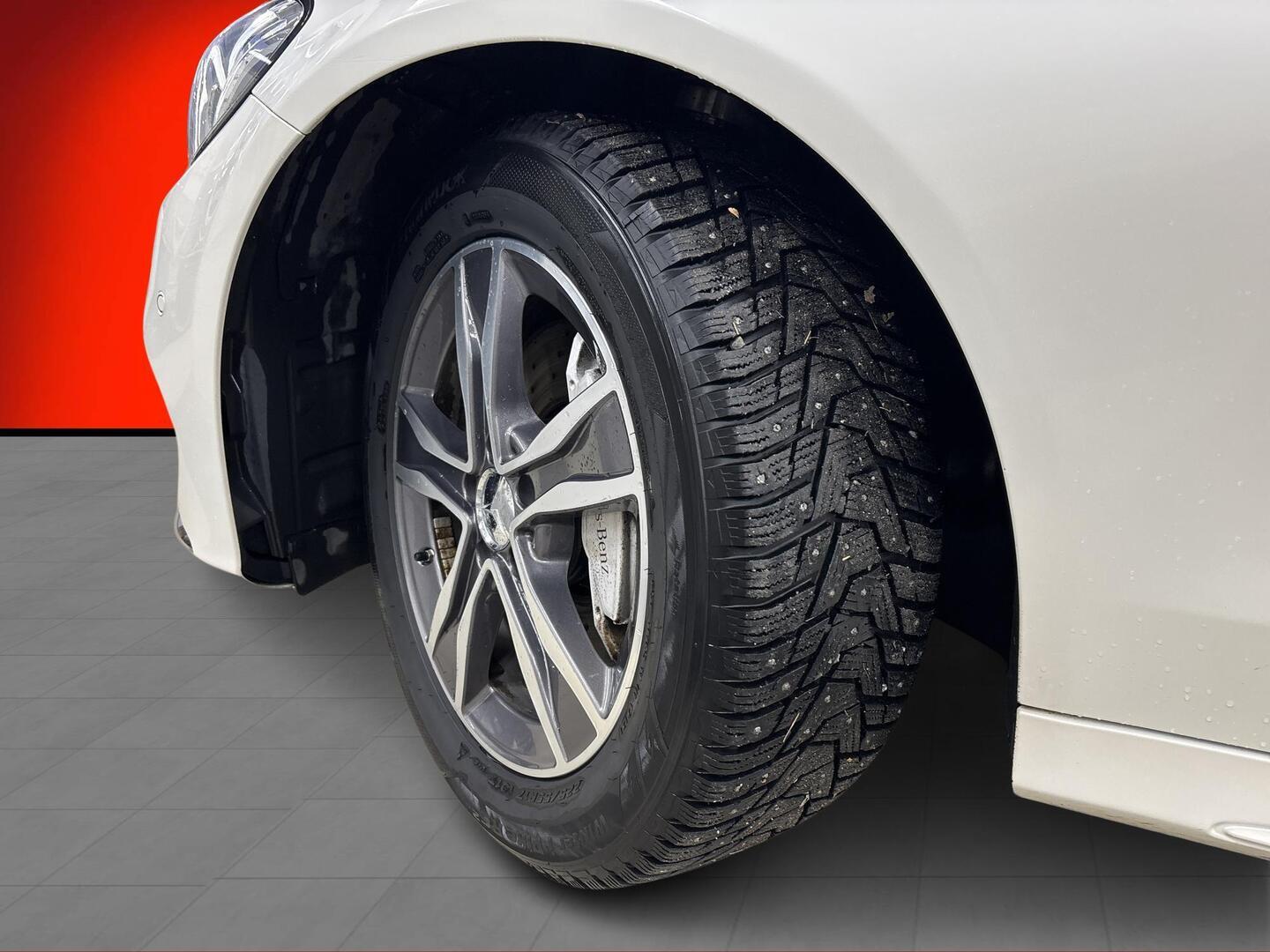 MERCEDES-BENZ C 2015