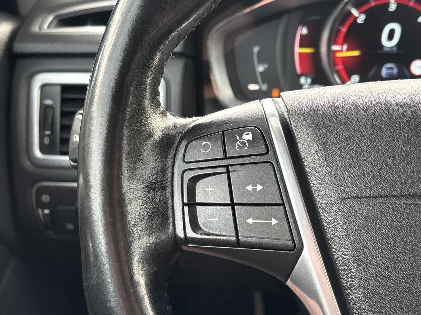 VOLVO S80 2014