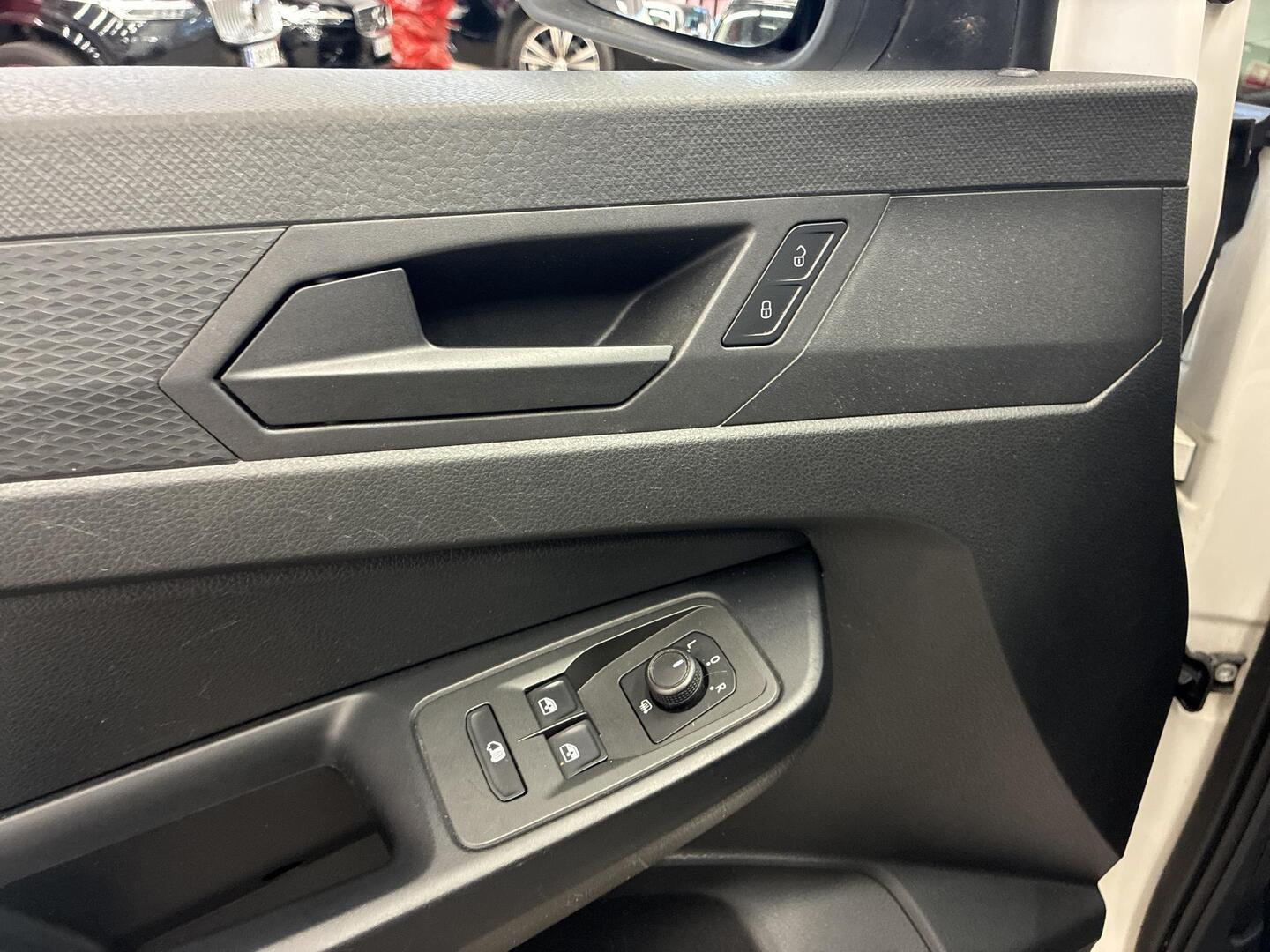 VOLKSWAGEN Caddy 2021