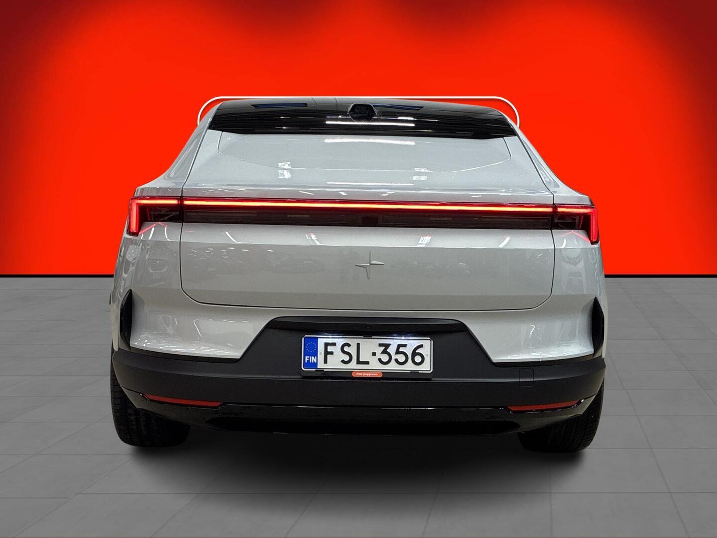 POLESTAR 4 2024