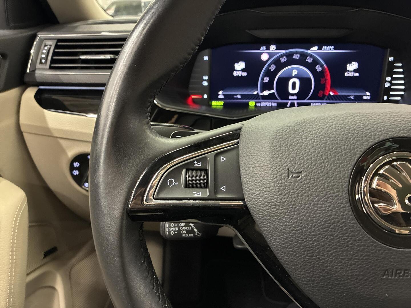 SKODA Superb 2020