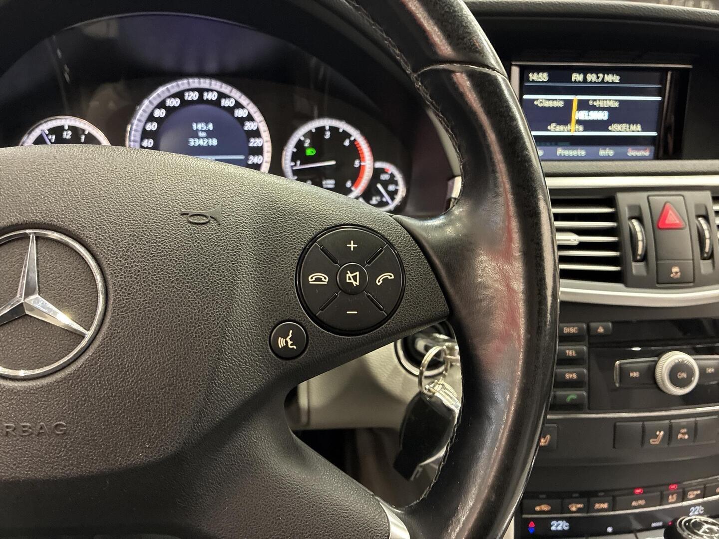 MERCEDES-BENZ E 2010
