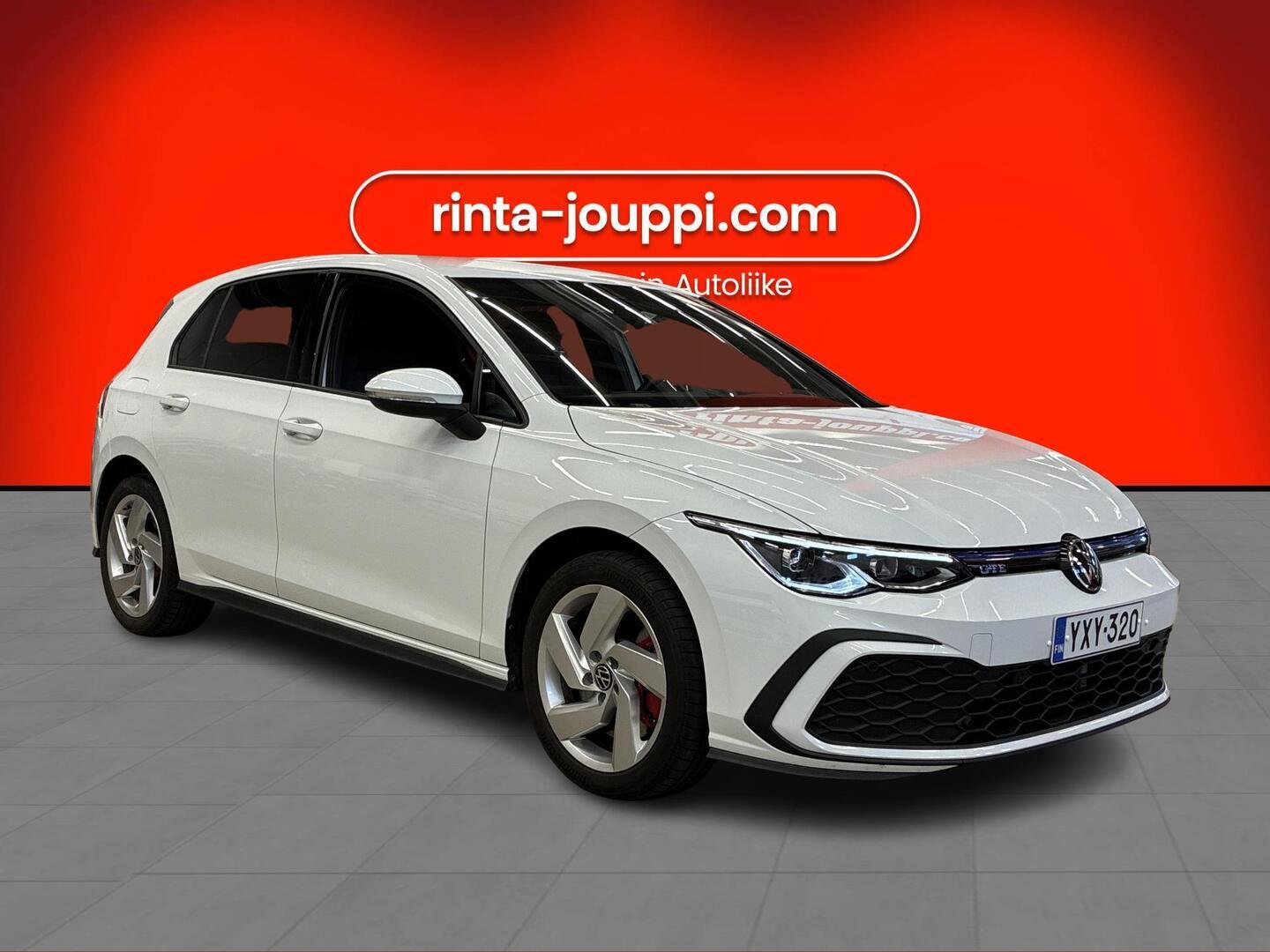 VOLKSWAGEN Golf 2021