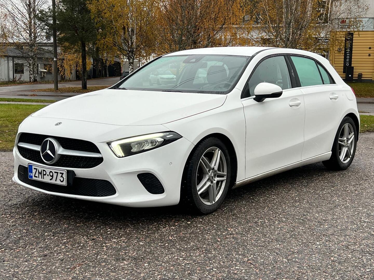 MERCEDES-BENZ A 2019
