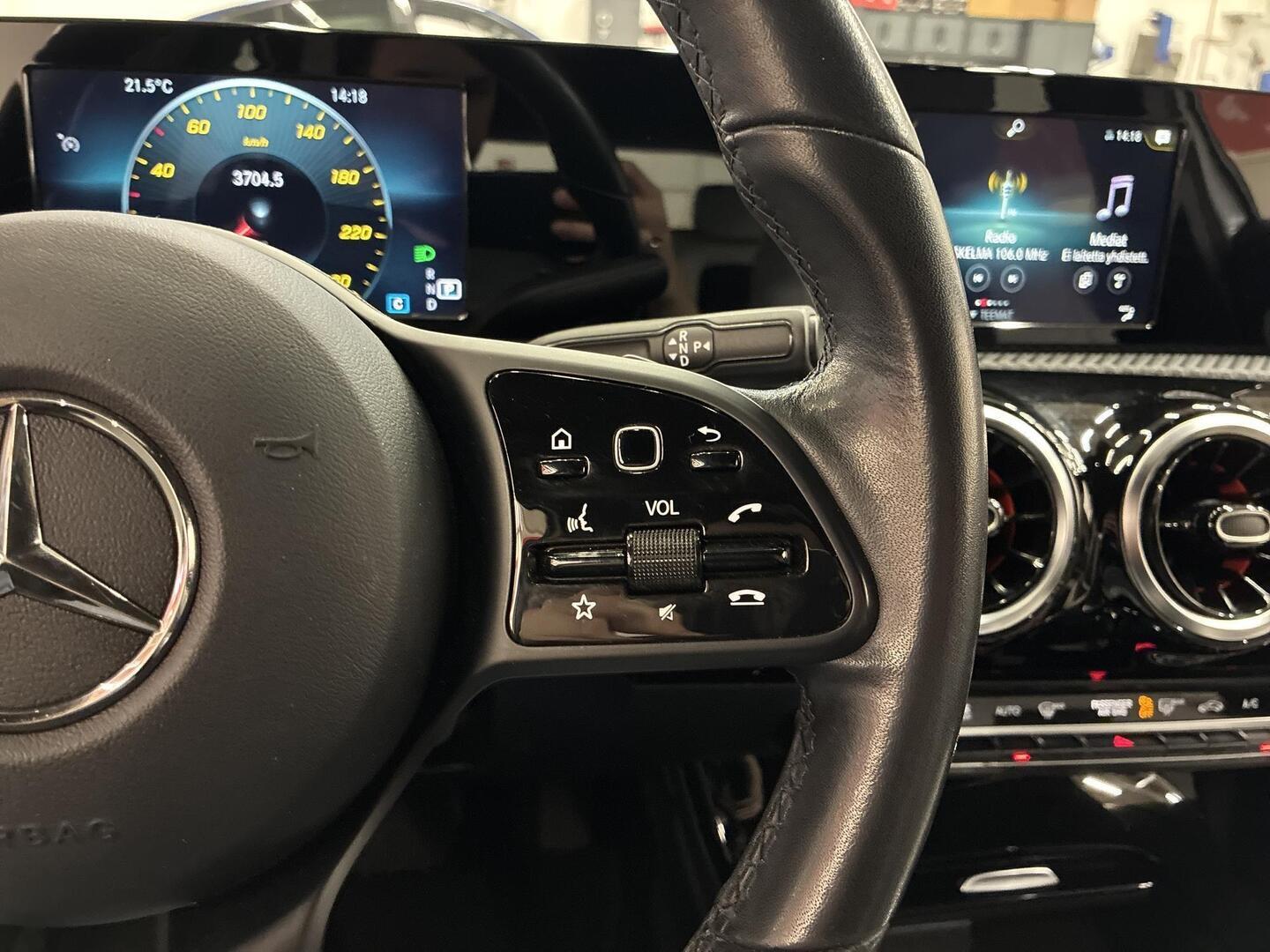MERCEDES-BENZ A 2019