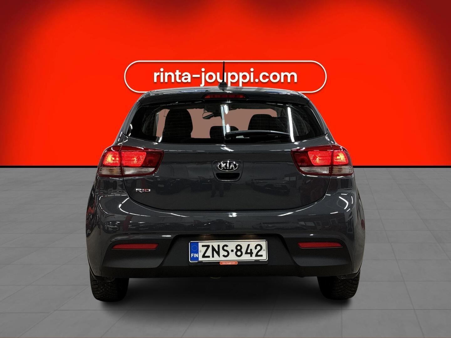 KIA Rio 2021