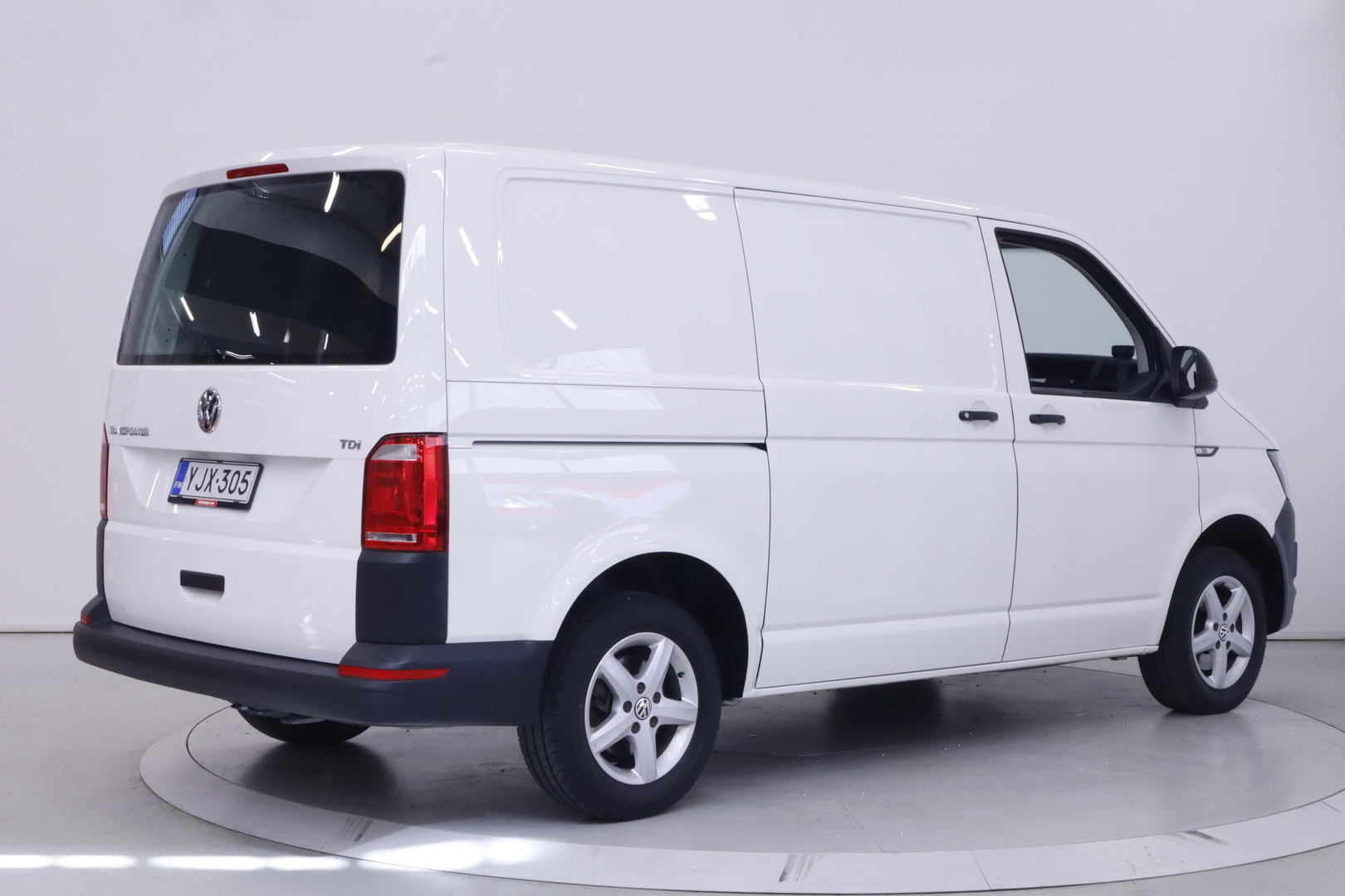 VOLKSWAGEN Transporter 2018