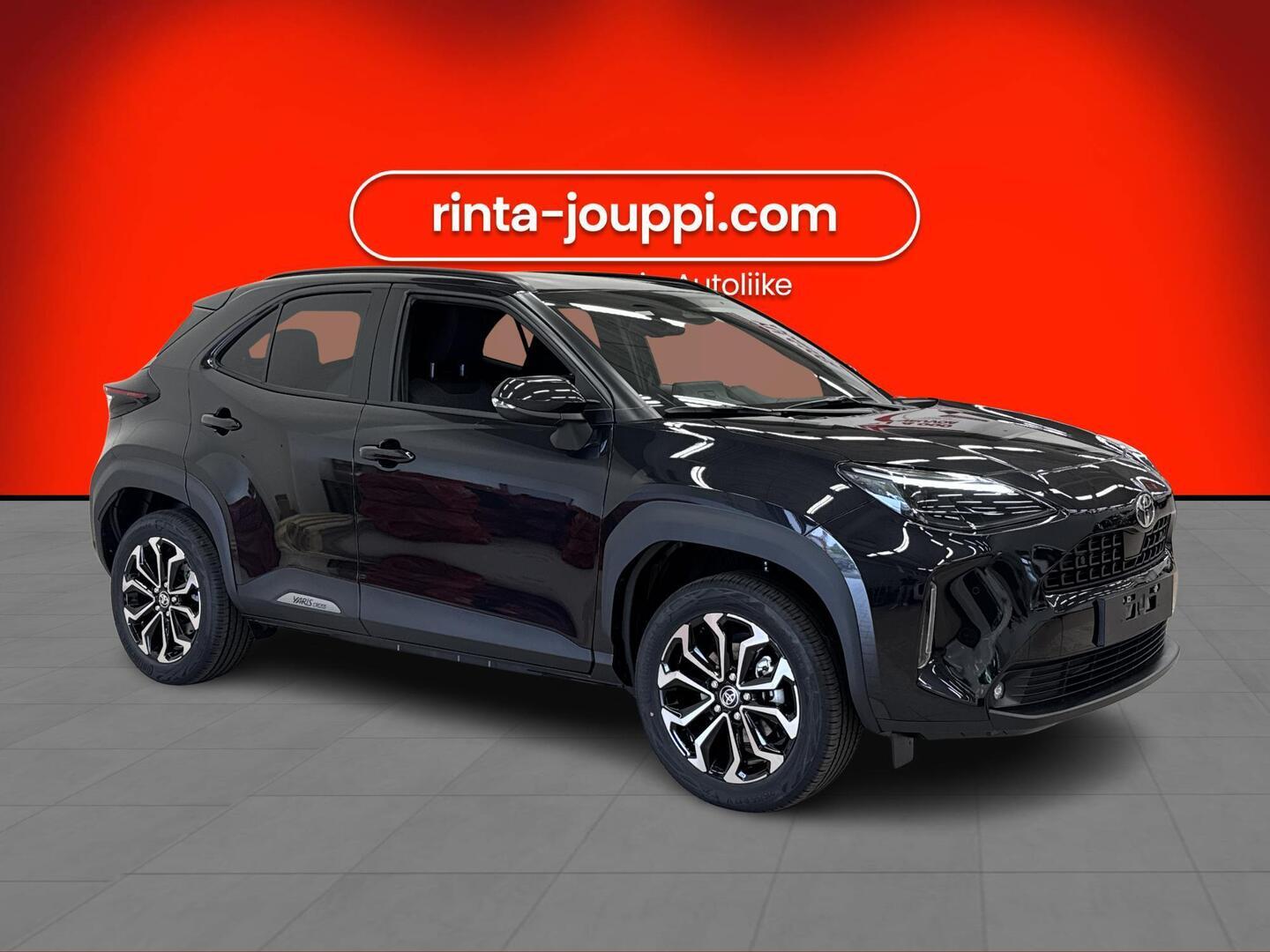 TOYOTA YARIS CROSS 2025