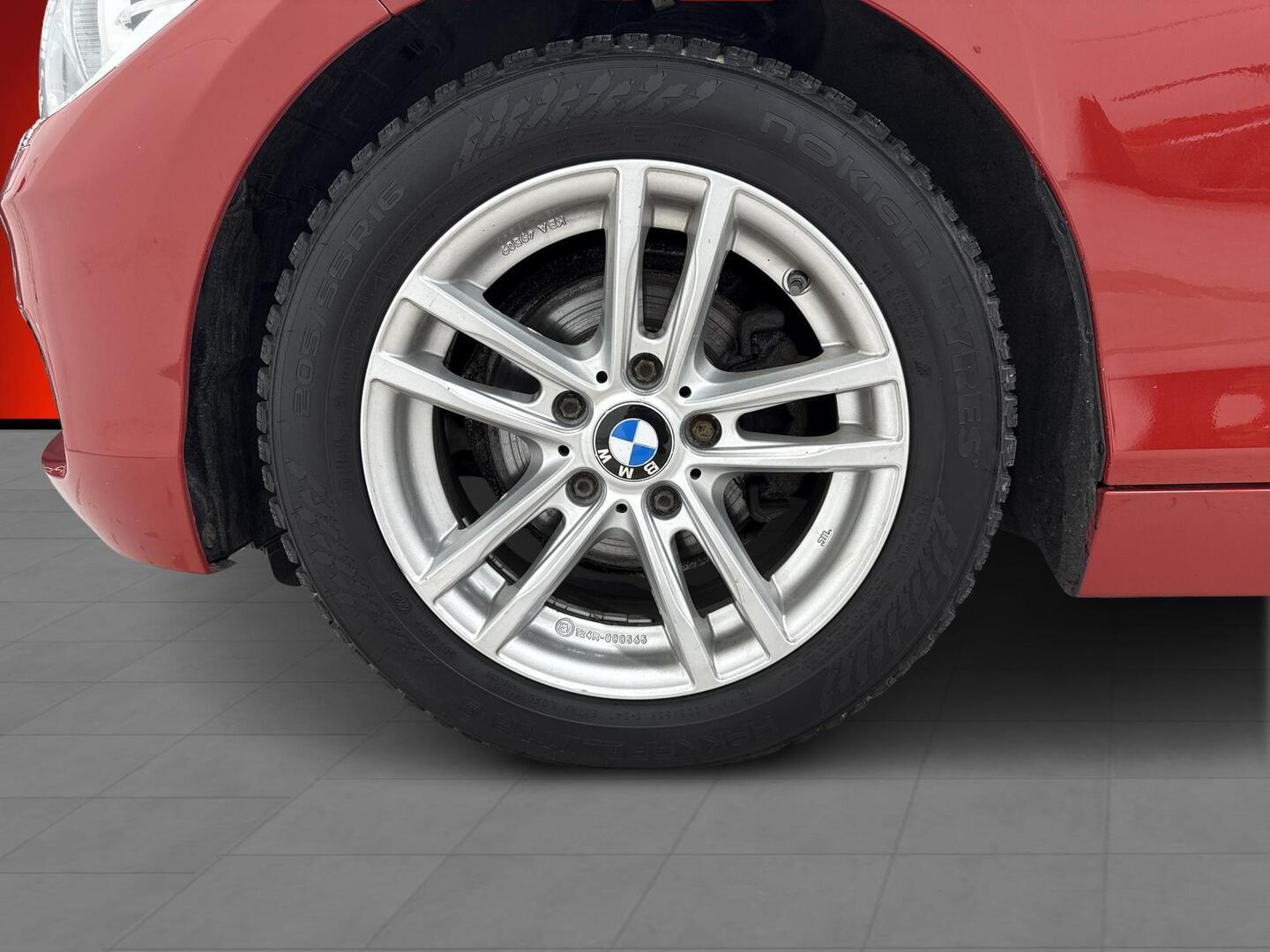 BMW 116 2016