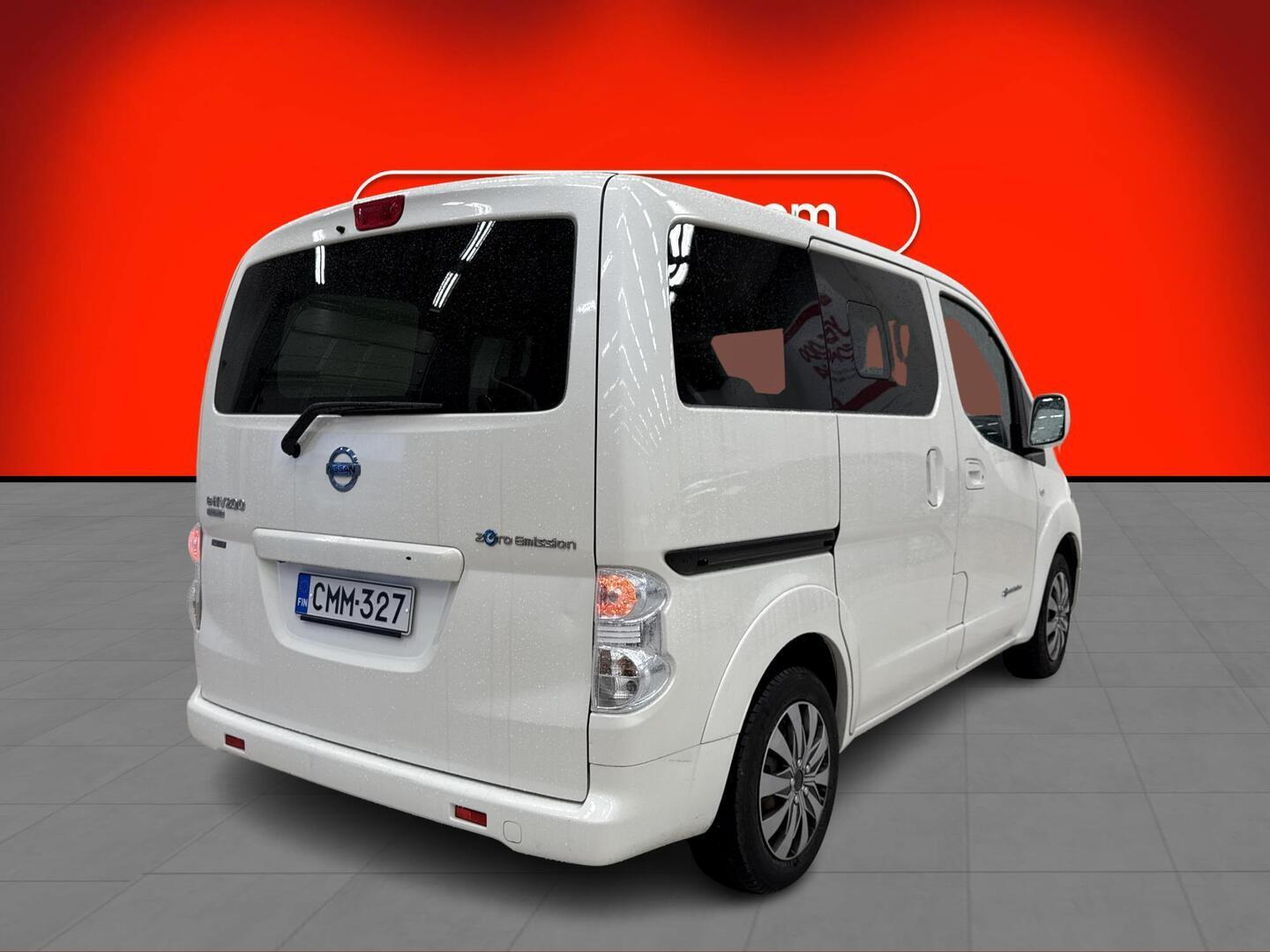 NISSAN e-NV200 2019