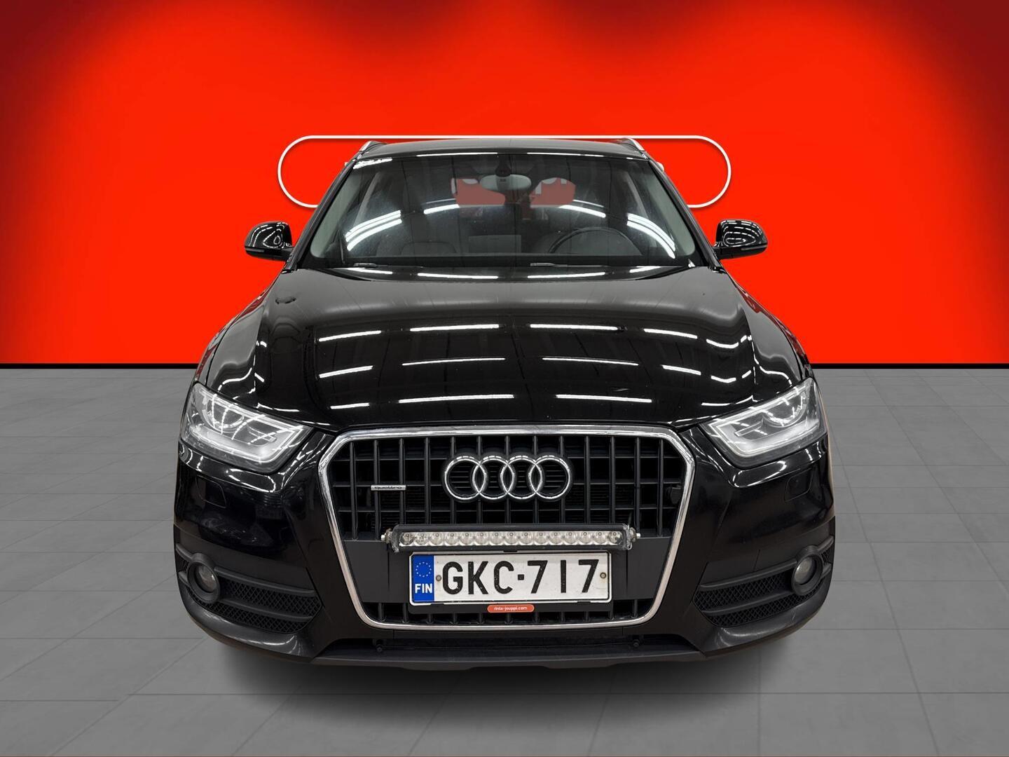 AUDI Q3 2012