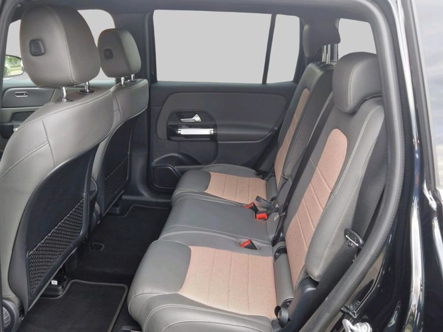 MERCEDES-BENZ EQB 2022