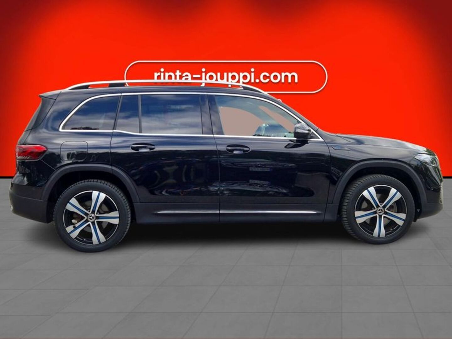 MERCEDES-BENZ EQB 2022