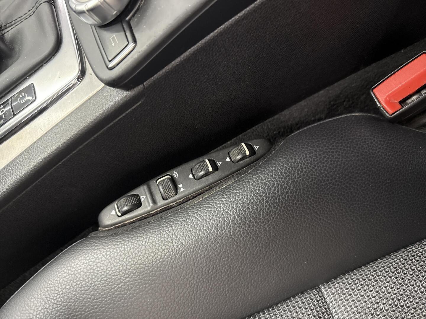 MERCEDES-BENZ C 2014