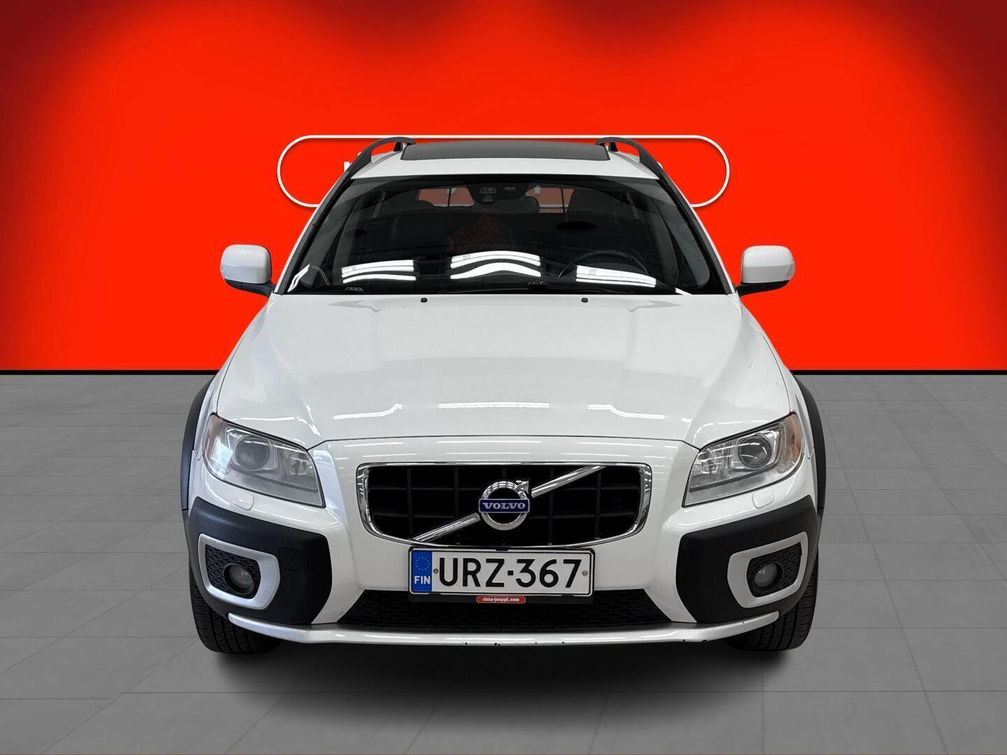 VOLVO XC70 2012
