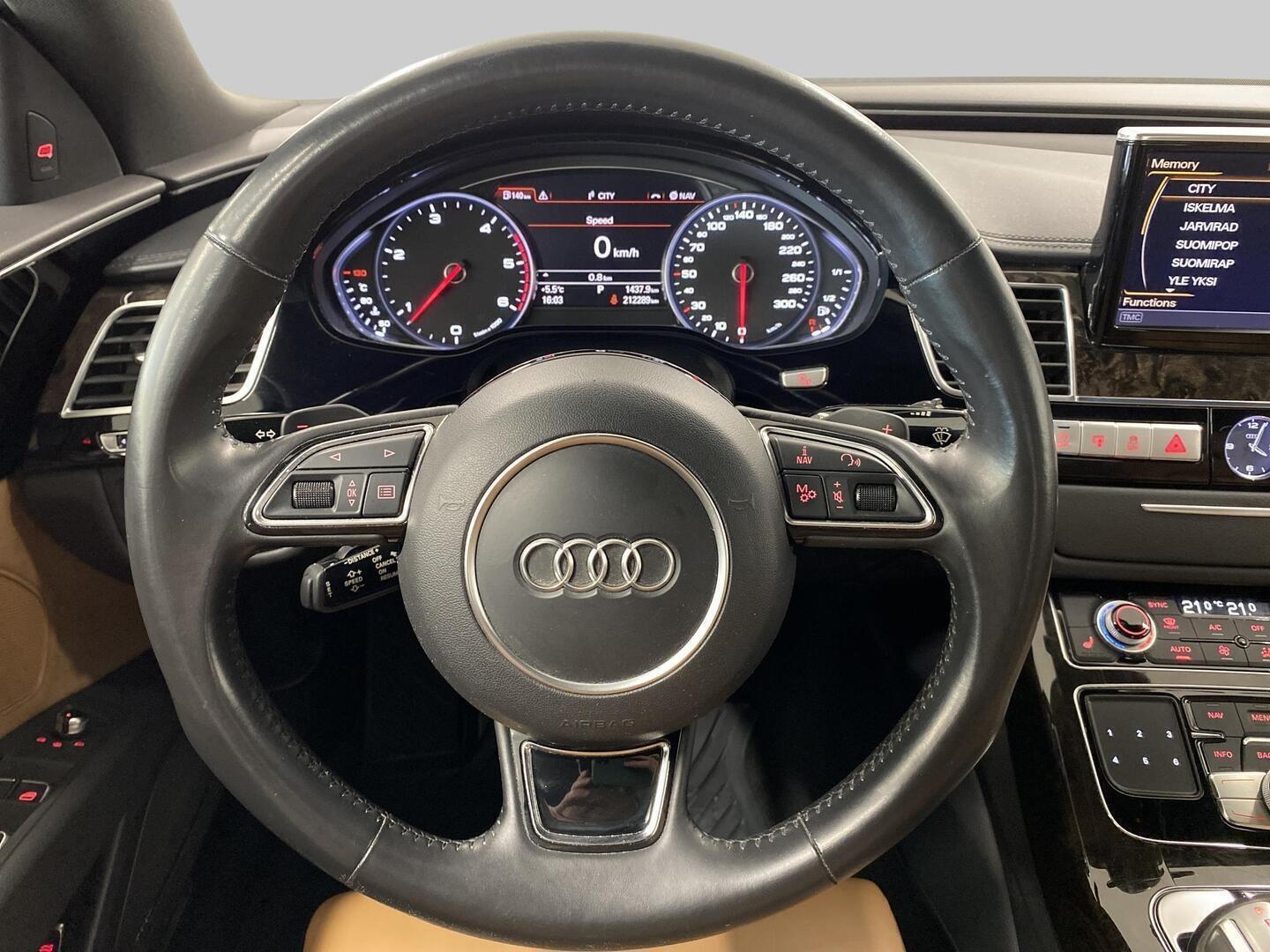 AUDI A8 2017