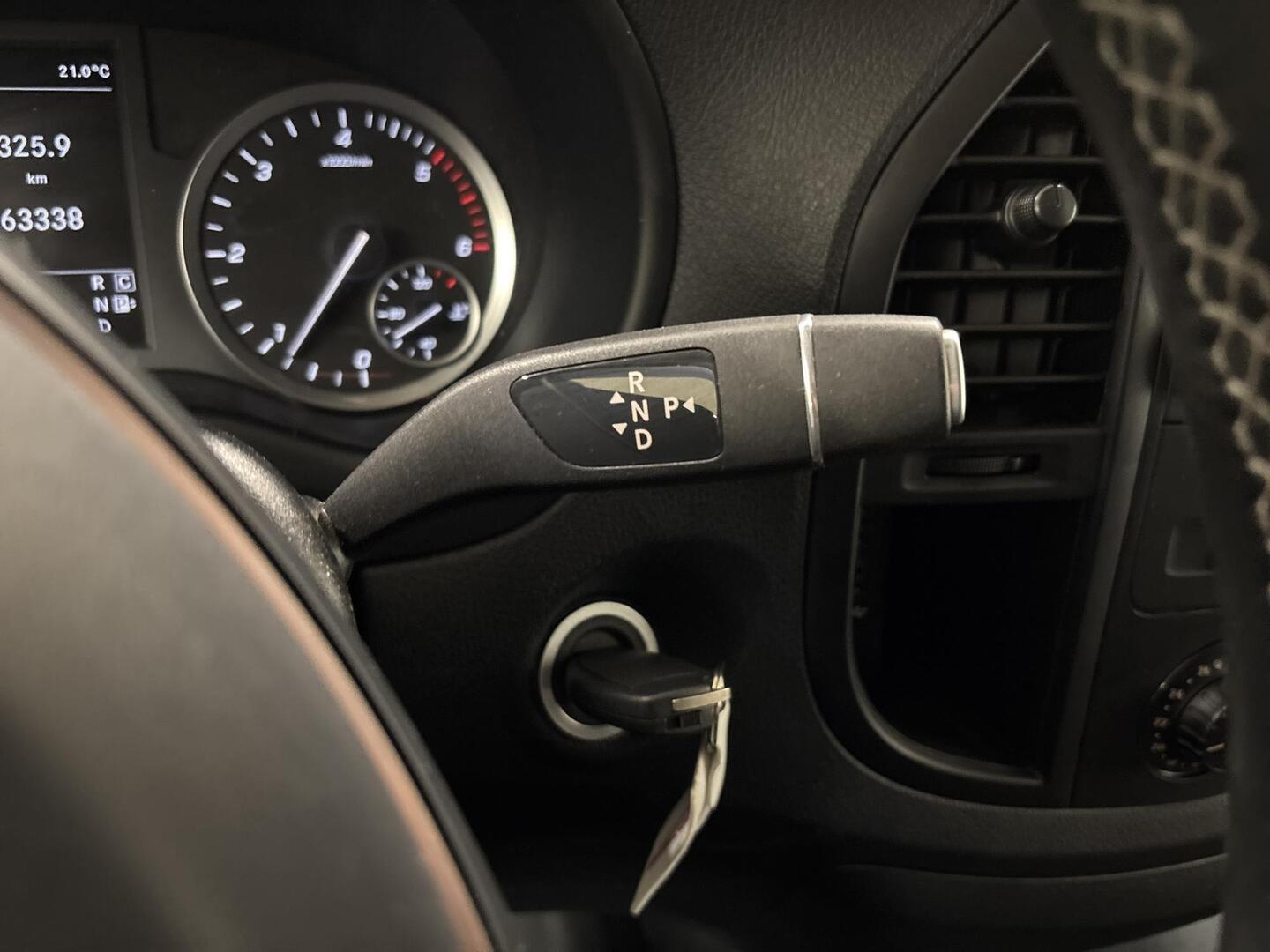 MERCEDES-BENZ Vito 2021