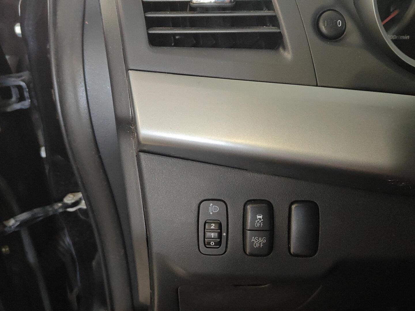 MITSUBISHI Lancer 2013