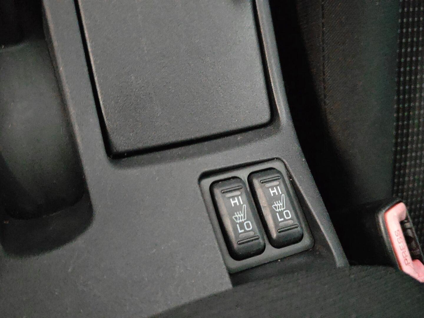 MITSUBISHI Lancer 2013