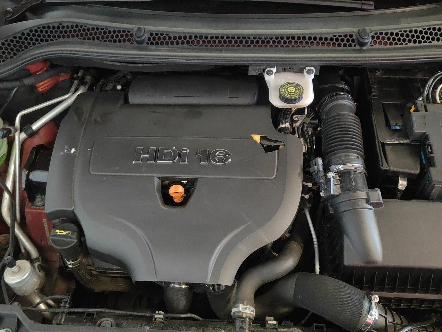 PEUGEOT RCZ 2010