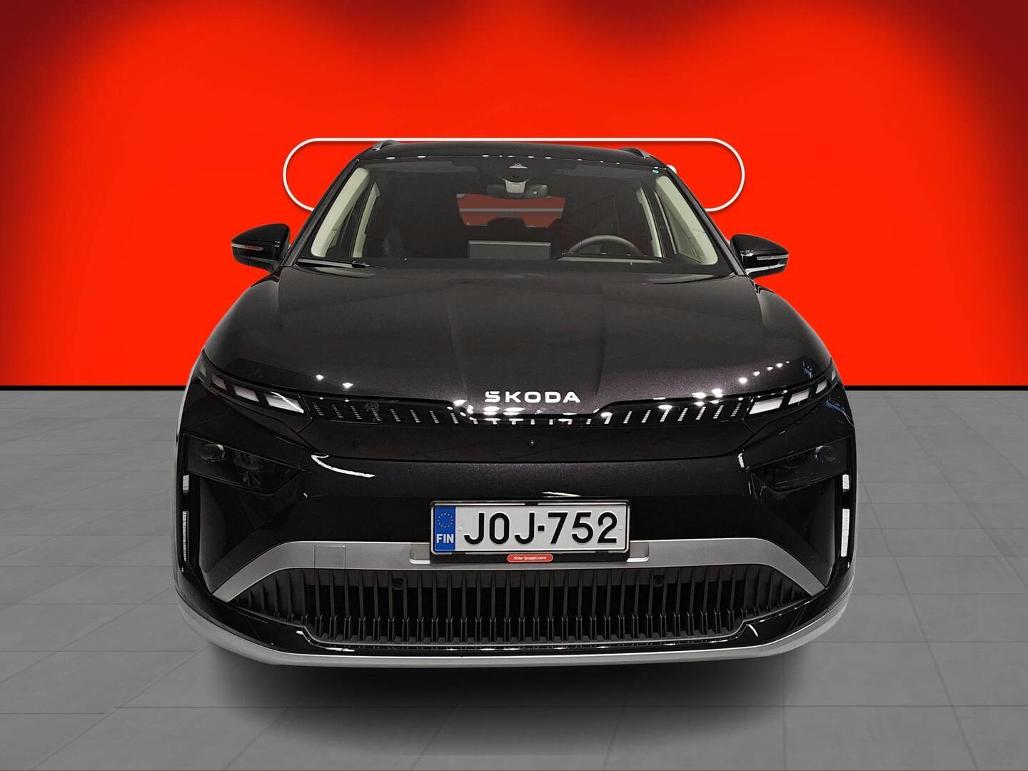 SKODA Enyaq 2025
