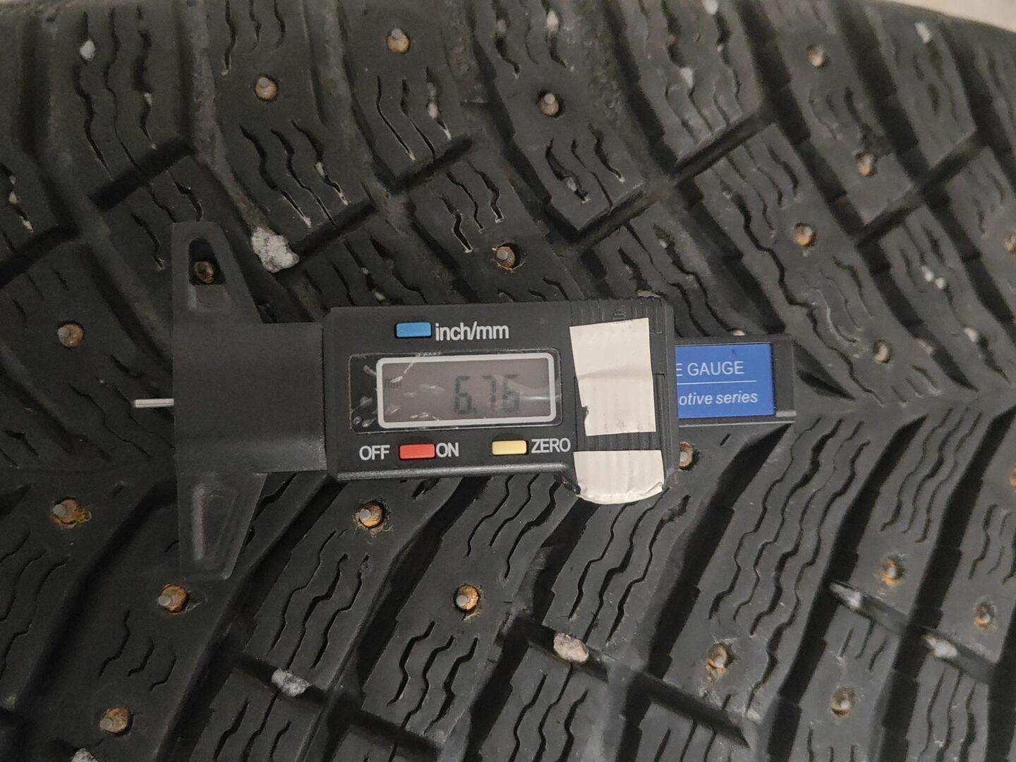 VOLVO XC70 2010